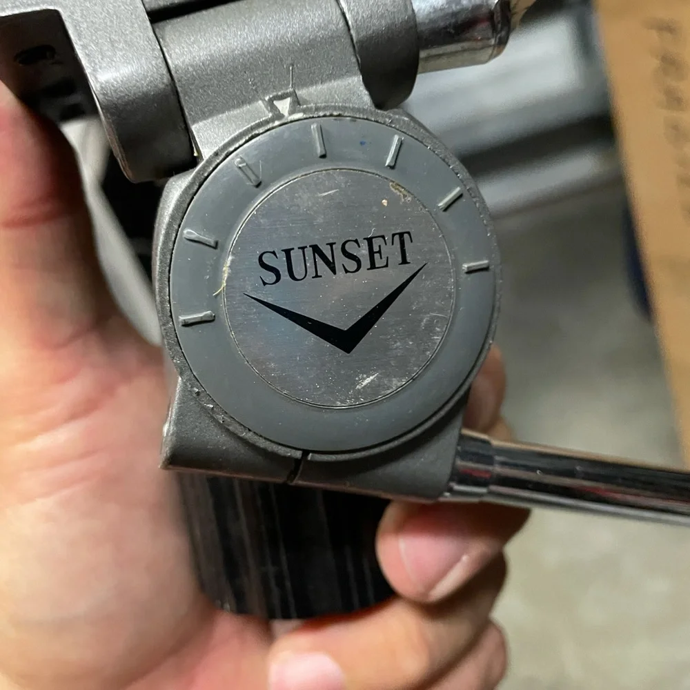 Vintage tripod TP5000 sunset Multi section